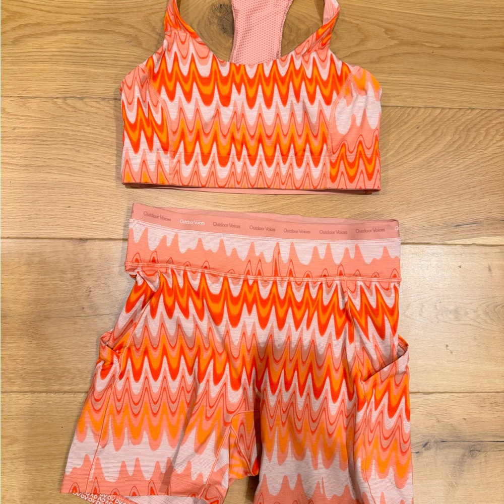 Vibrant Pink & Orange Wave Active Set
